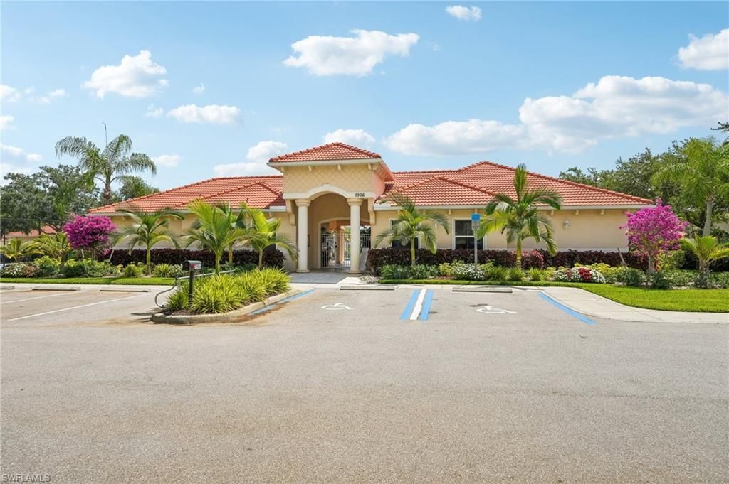 7859 Sanctuary Cir, Unit 2, Naples, FL 34104 Photo