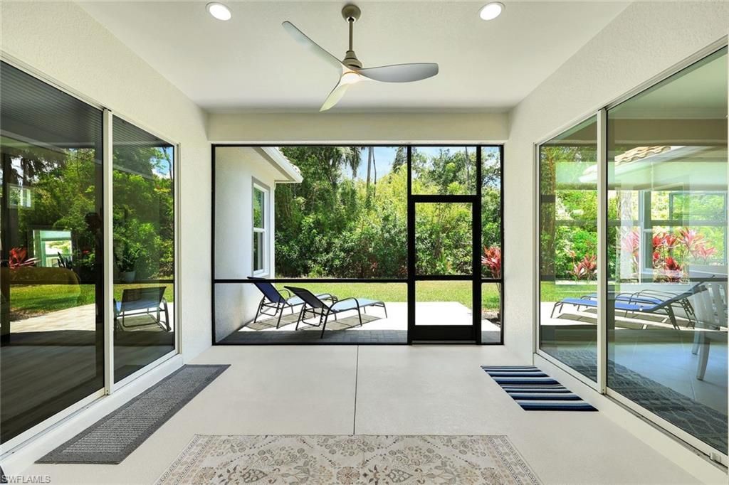 16221 Parque Ln , Naples, FL 34110 Photo