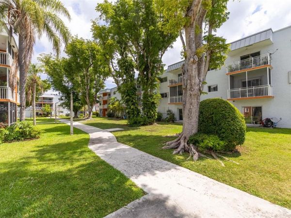 11301 SW 200th St , Unit 108-A, Miami, FL 33157