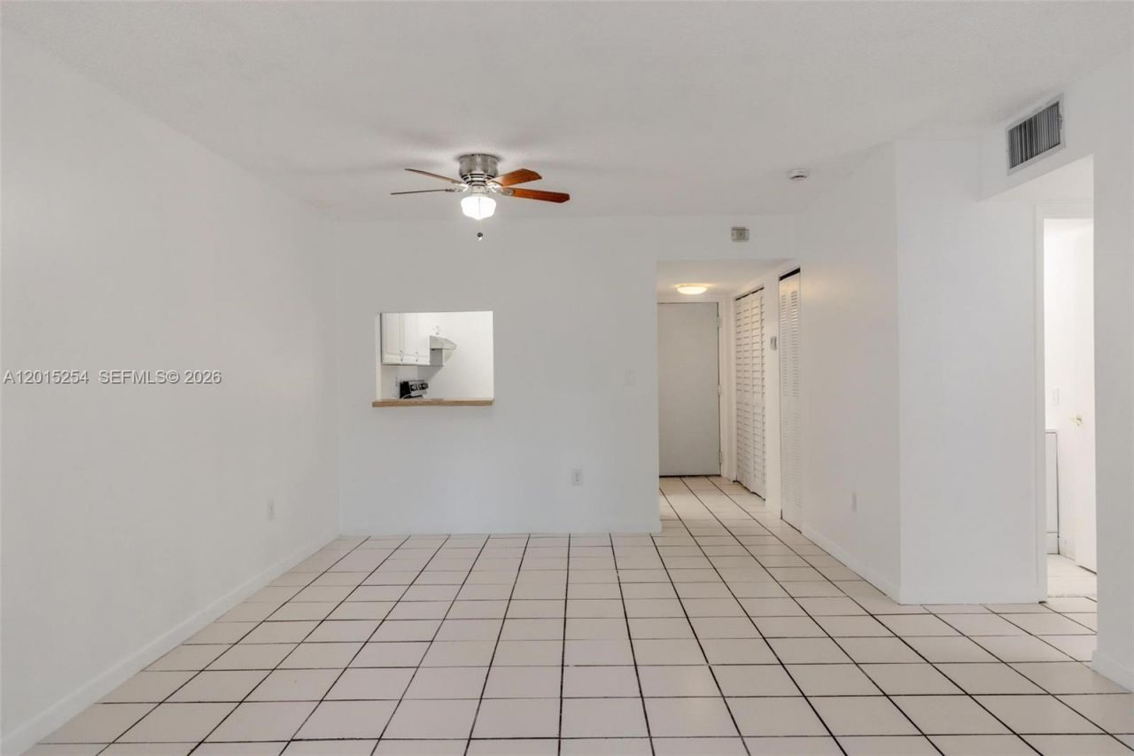 11301 SW 200th St , Unit 108-A, Miami, FL 33157 Photo