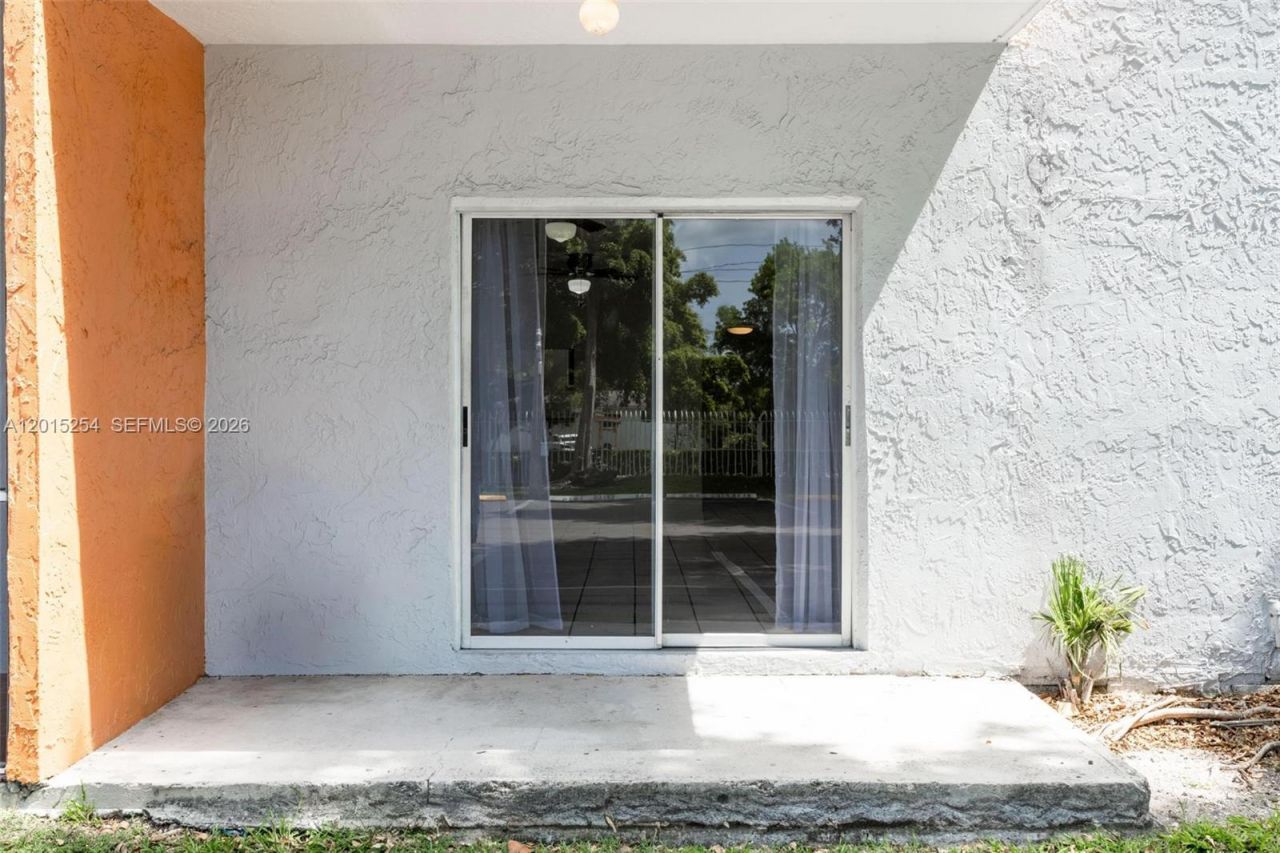 11301 SW 200th St , Unit 108-A, Miami, FL 33157 Photo