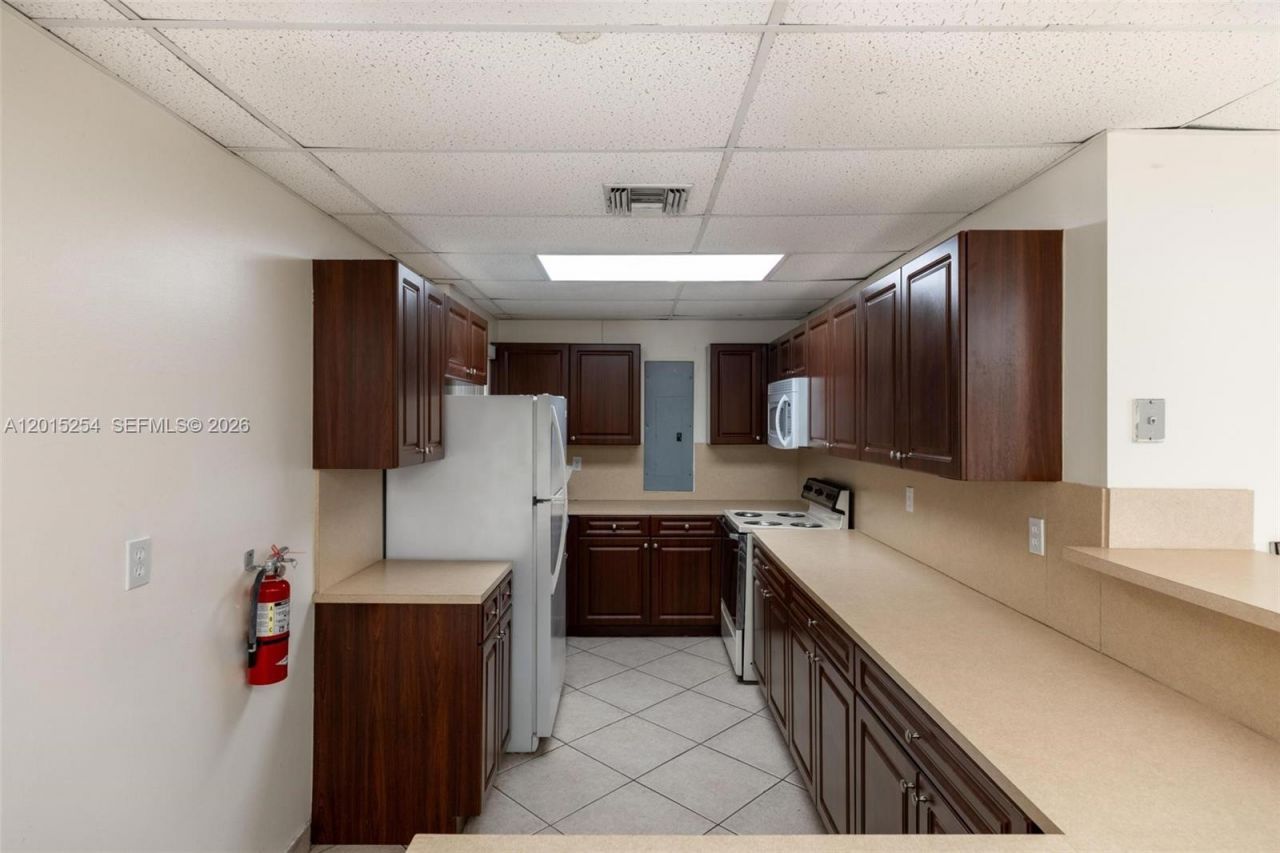 11301 SW 200th St , Unit 108-A, Miami, FL 33157 Photo
