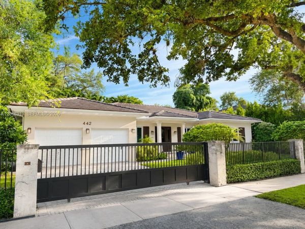 442 Amalfi Ave , Coral Gables, FL 33146