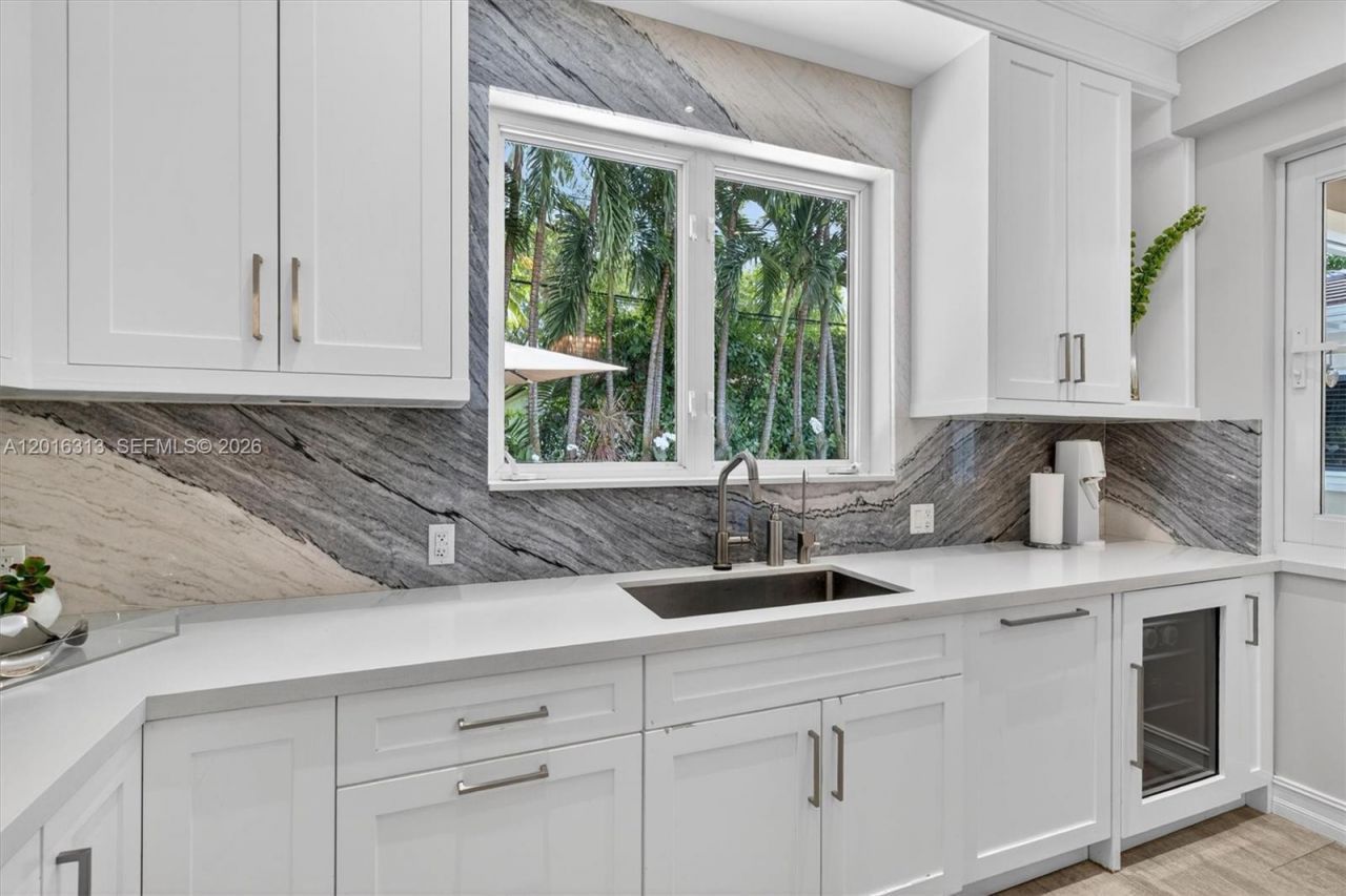 442 Amalfi Ave , Coral Gables, FL 33146 Photo