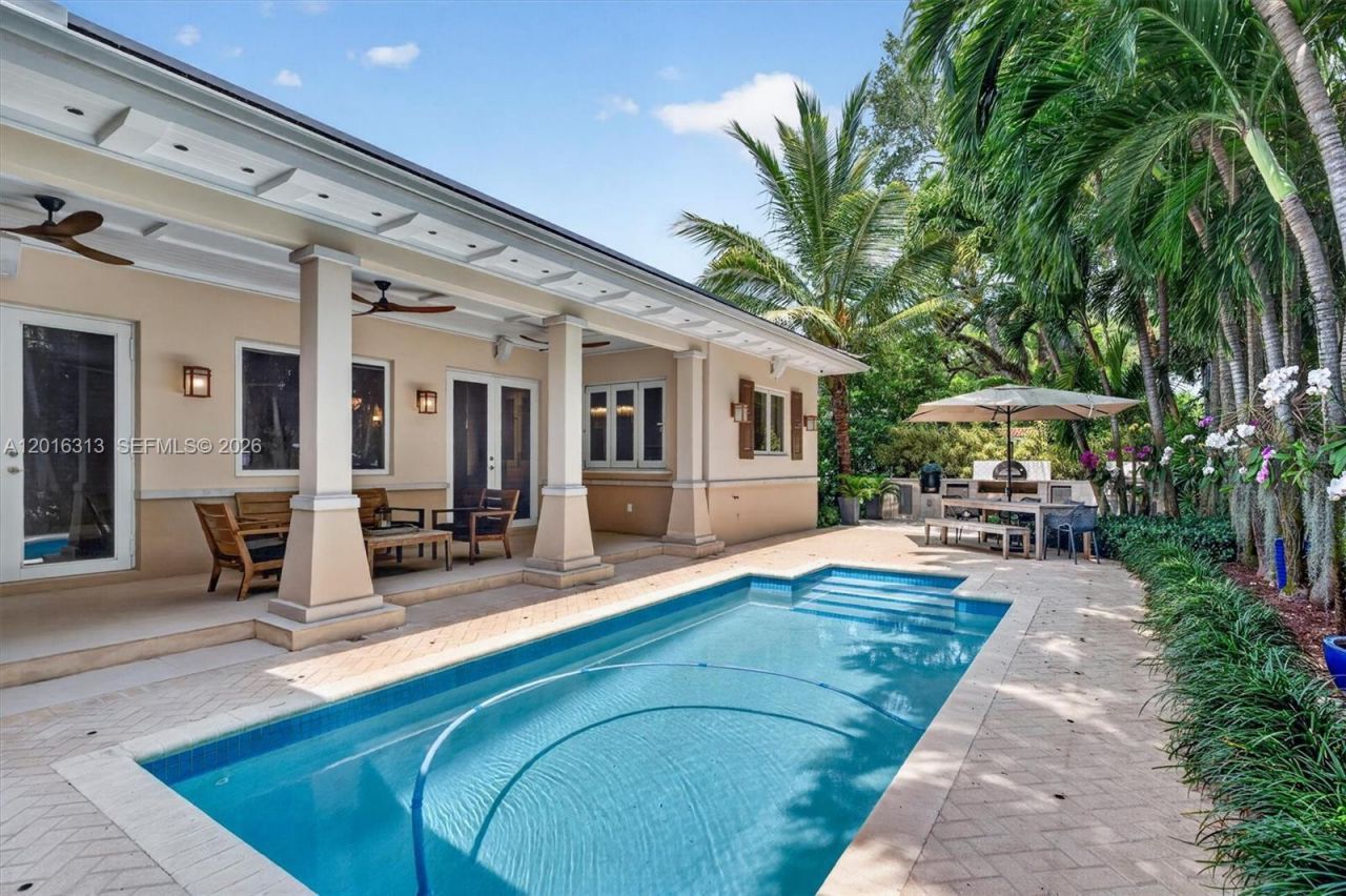 442 Amalfi Ave , Coral Gables, FL 33146 Photo
