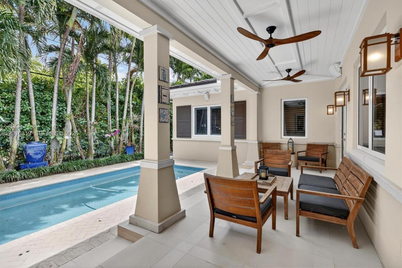 442 Amalfi Ave , Coral Gables, FL 33146 Photo