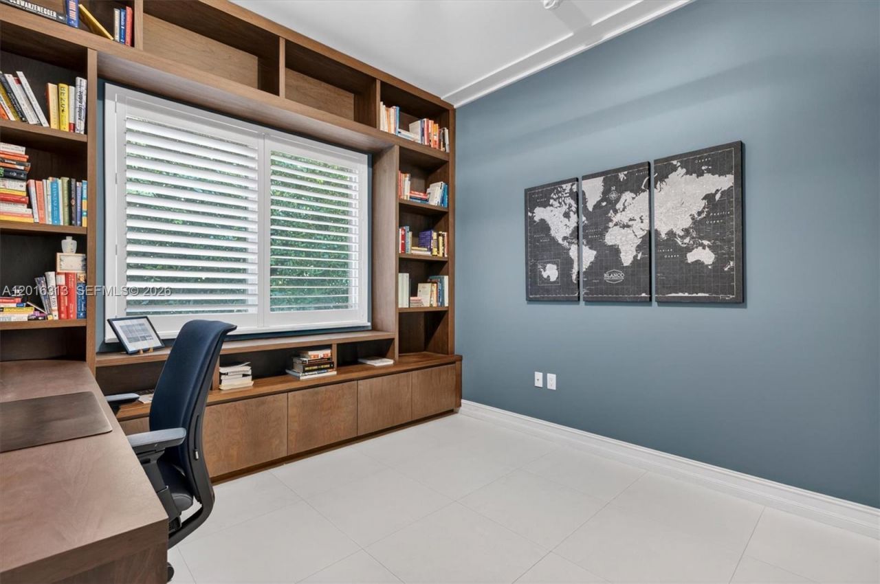 442 Amalfi Ave , Coral Gables, FL 33146 Photo