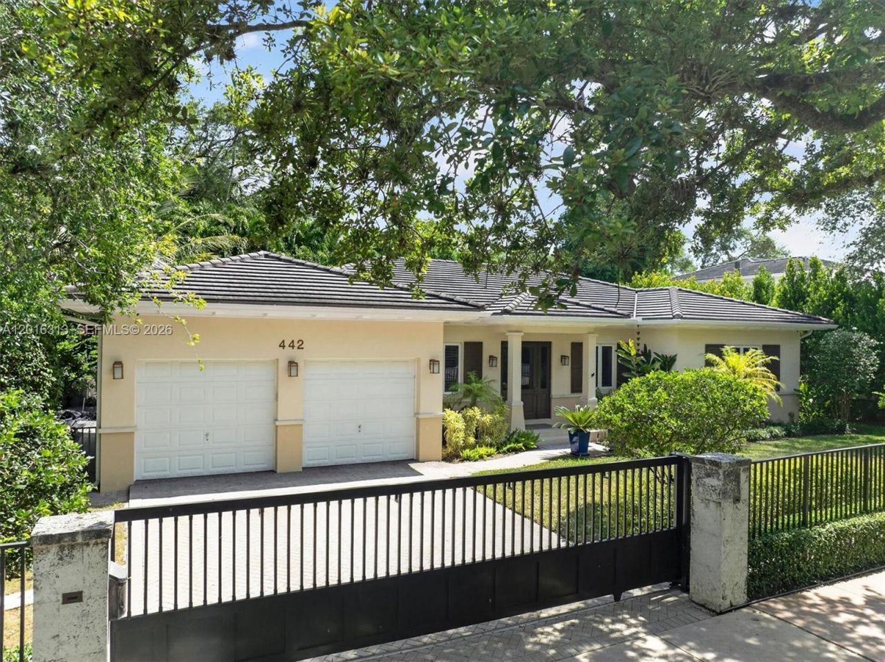 442 Amalfi Ave , Coral Gables, FL 33146 Photo