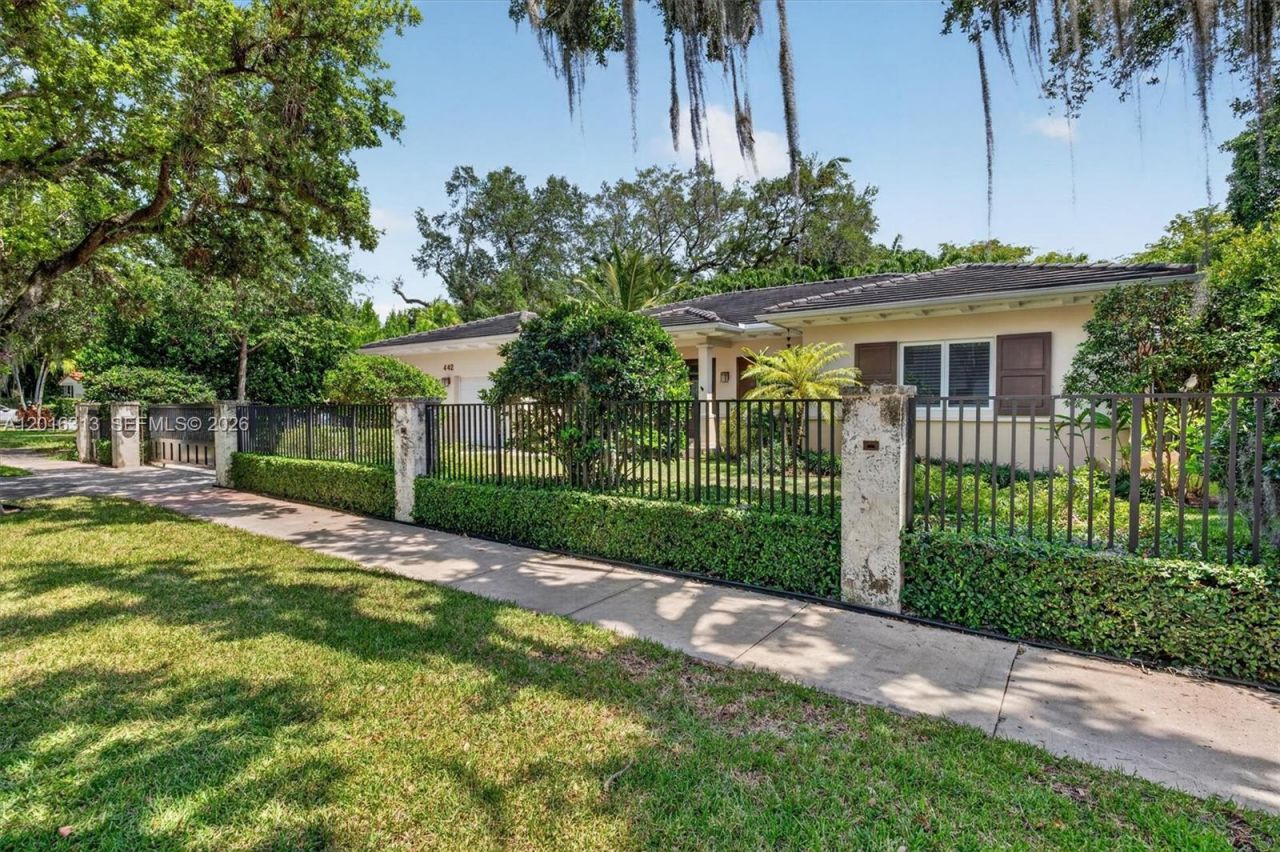 442 Amalfi Ave , Coral Gables, FL 33146 Photo