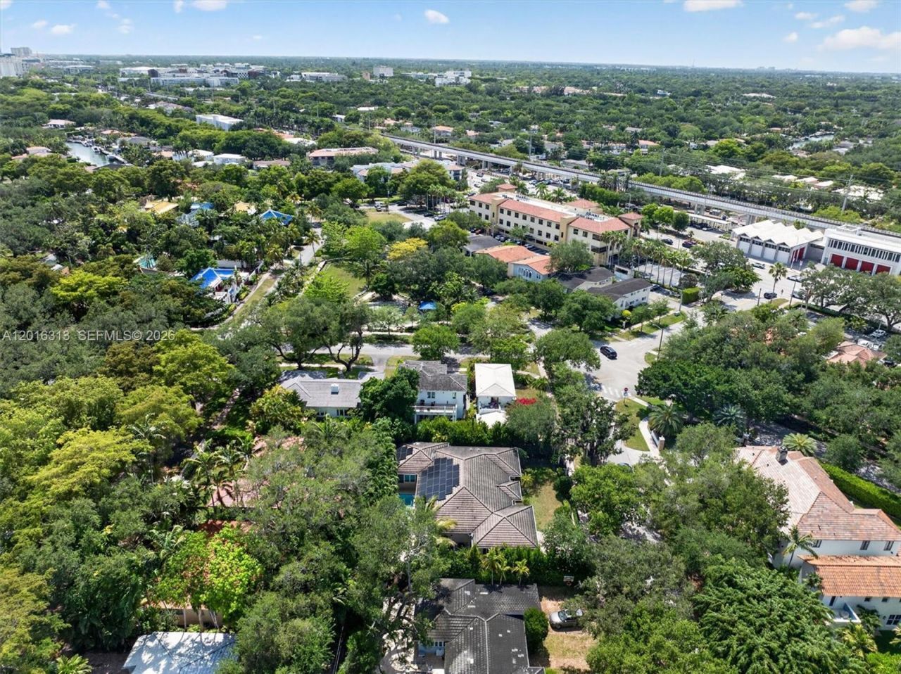 442 Amalfi Ave , Coral Gables, FL 33146 Photo