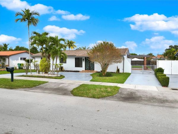 10731 SW 28th St , Unit 10731, Miami, FL 33165