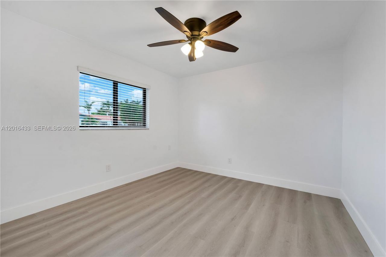 10731 SW 28th St , Unit 10731, Miami, FL 33165 Photo