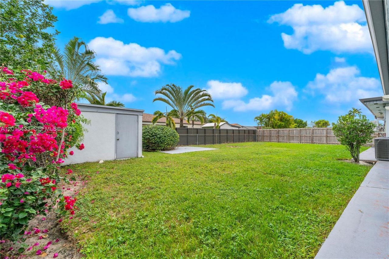 10731 SW 28th St , Unit 10731, Miami, FL 33165 Photo