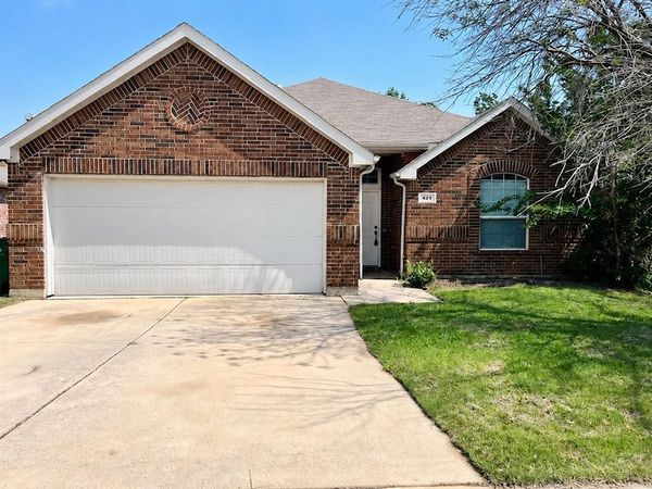 429 Angler Drive, Crowley, TX 76036