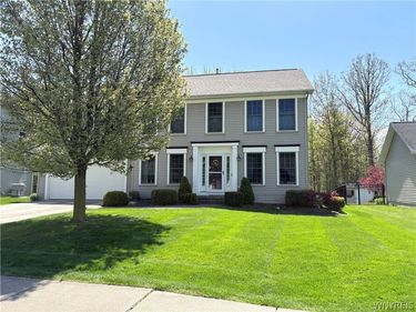2314 Winterberry Drive, Lake View, NY 14085
