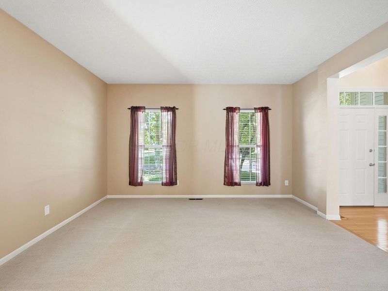 7408 Maynooth Drive, Dublin, OH 43017 Photo 5