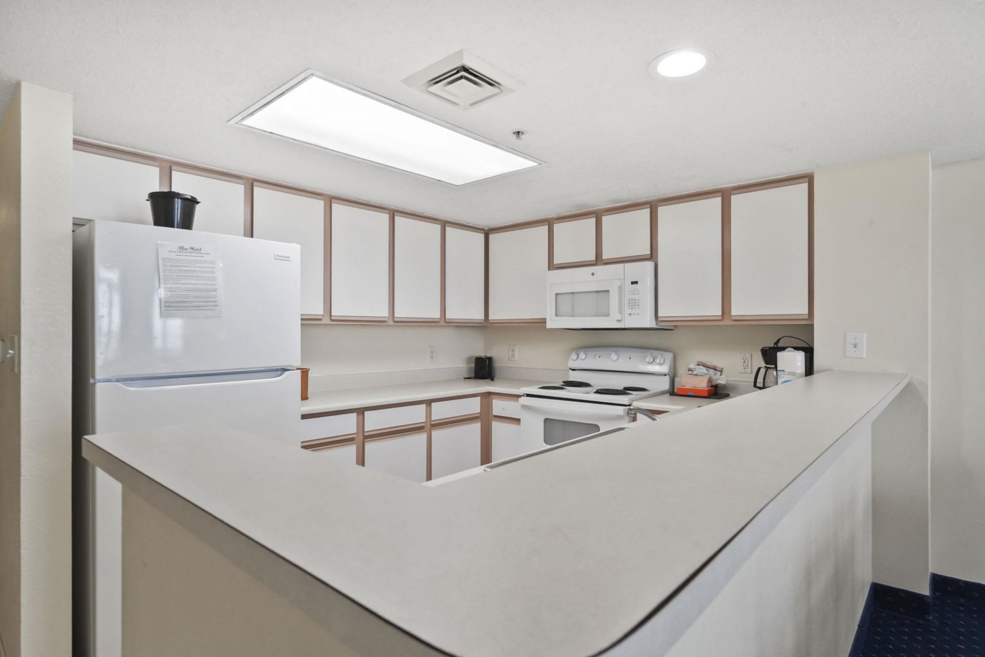 2711 Ocean Blvd.  Photo 12