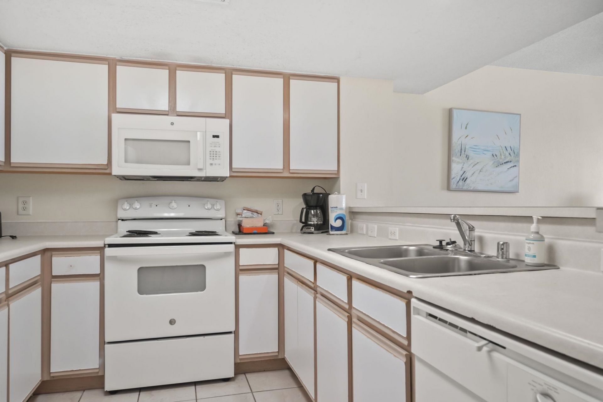 2711 Ocean Blvd.  Photo 13