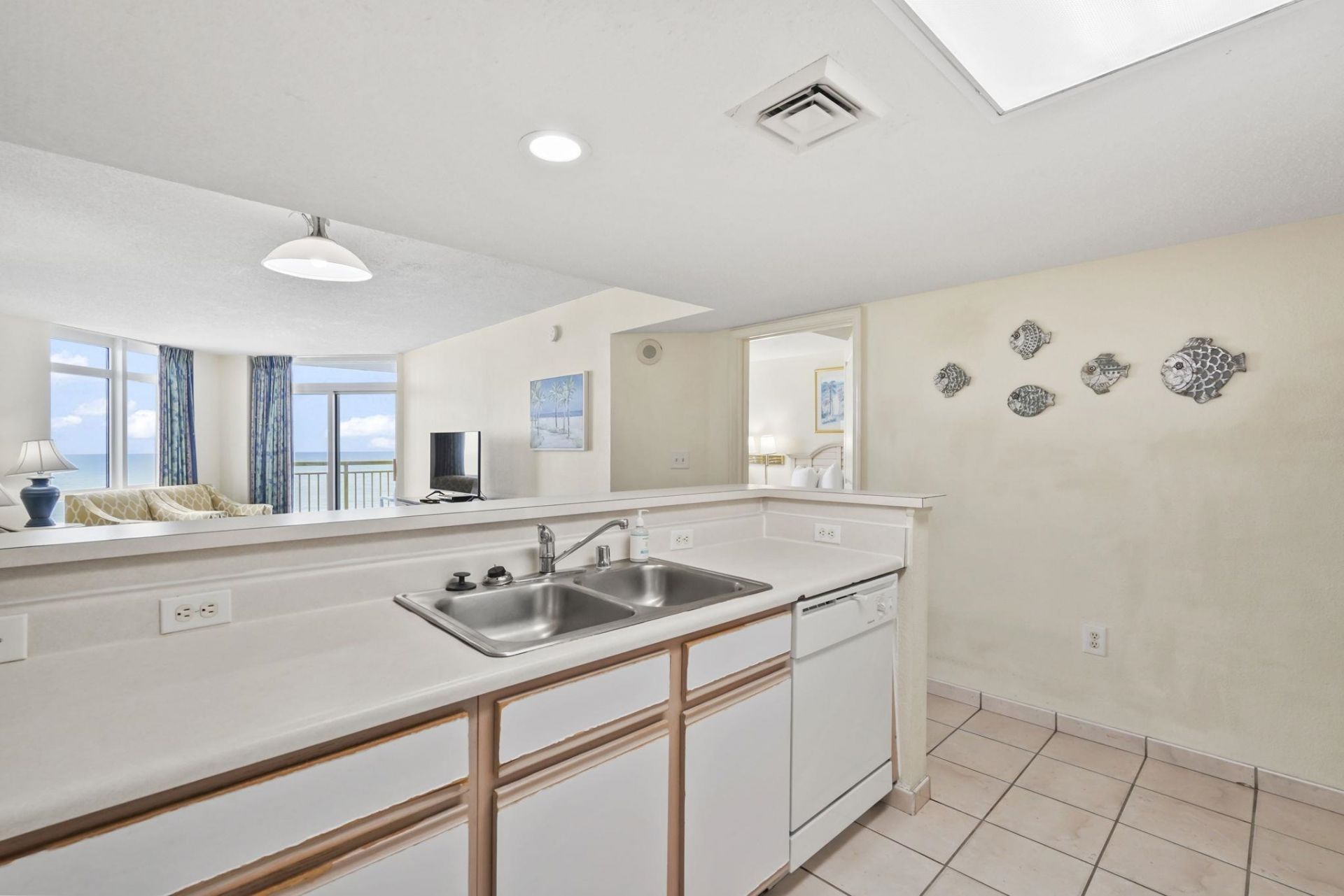 2711 Ocean Blvd.  Photo 14
