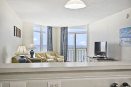 2711 Ocean Blvd.  photo 4