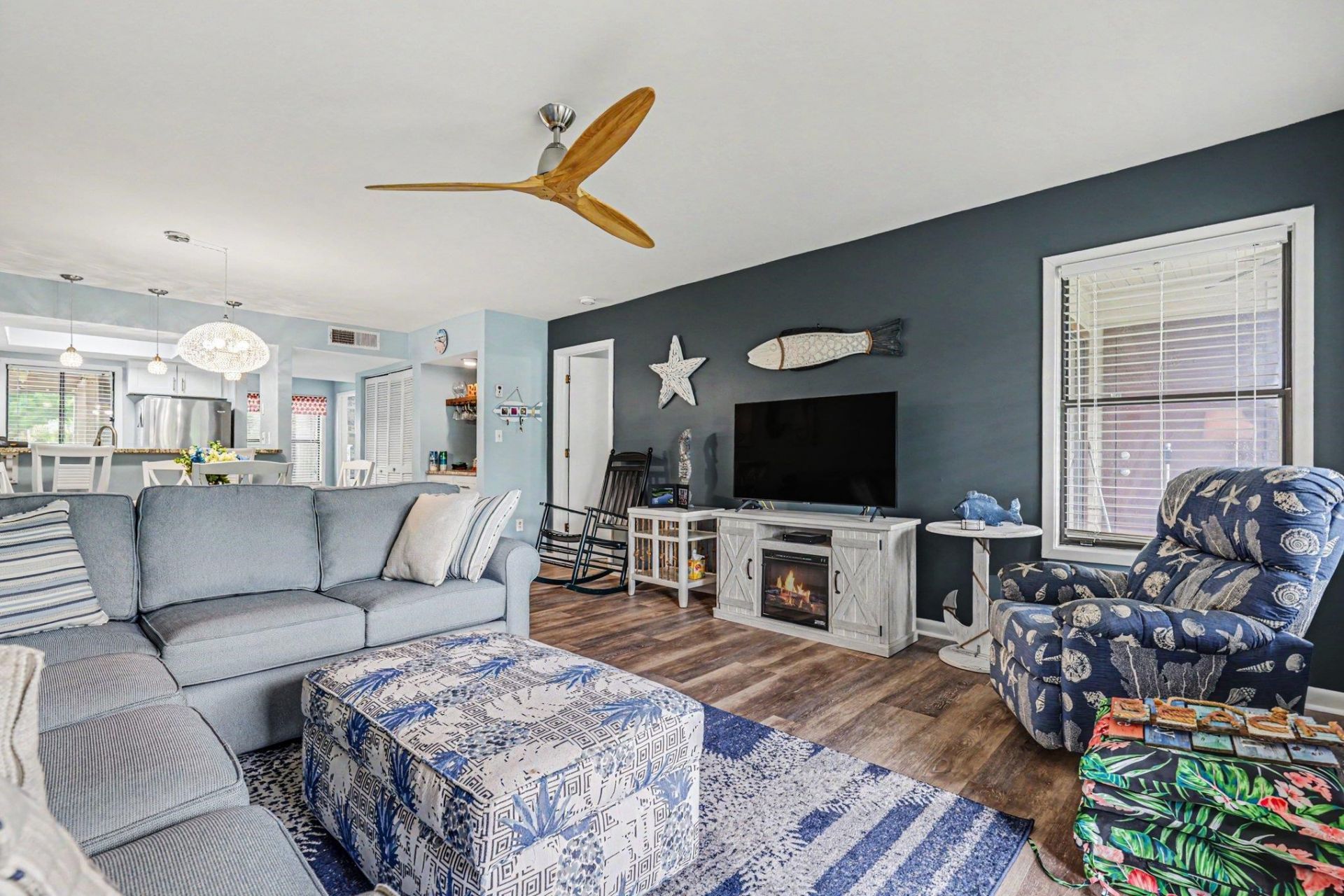 501 Maison Dr. Photo 7
