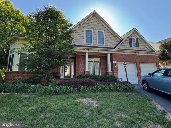 4925 CAHOON COURT, FAIRFAX, VA 22030