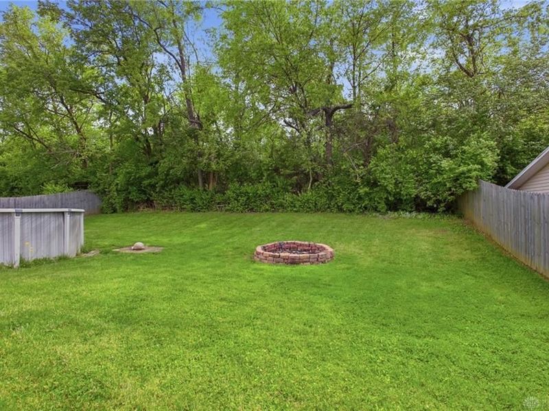 4332 Ridgepath Drive, Fairborn, OH 45424 Photo 52