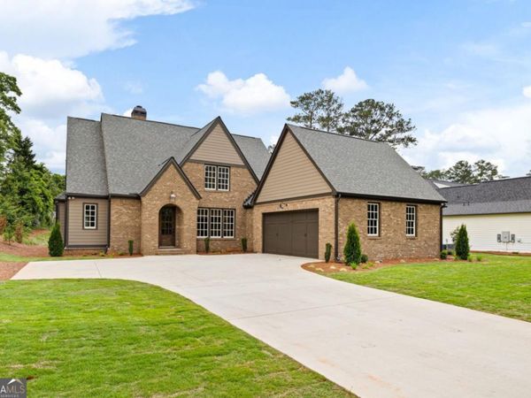 1818 Maple Street, Carrollton, GA 30117
