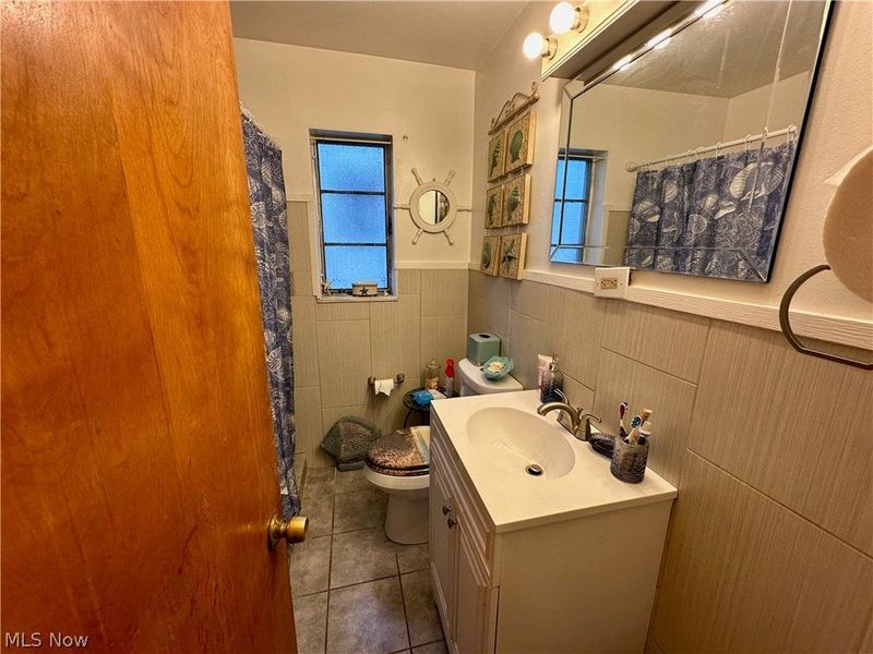 1166 E 176th Street, Cleveland, OH 44119 Photo 18