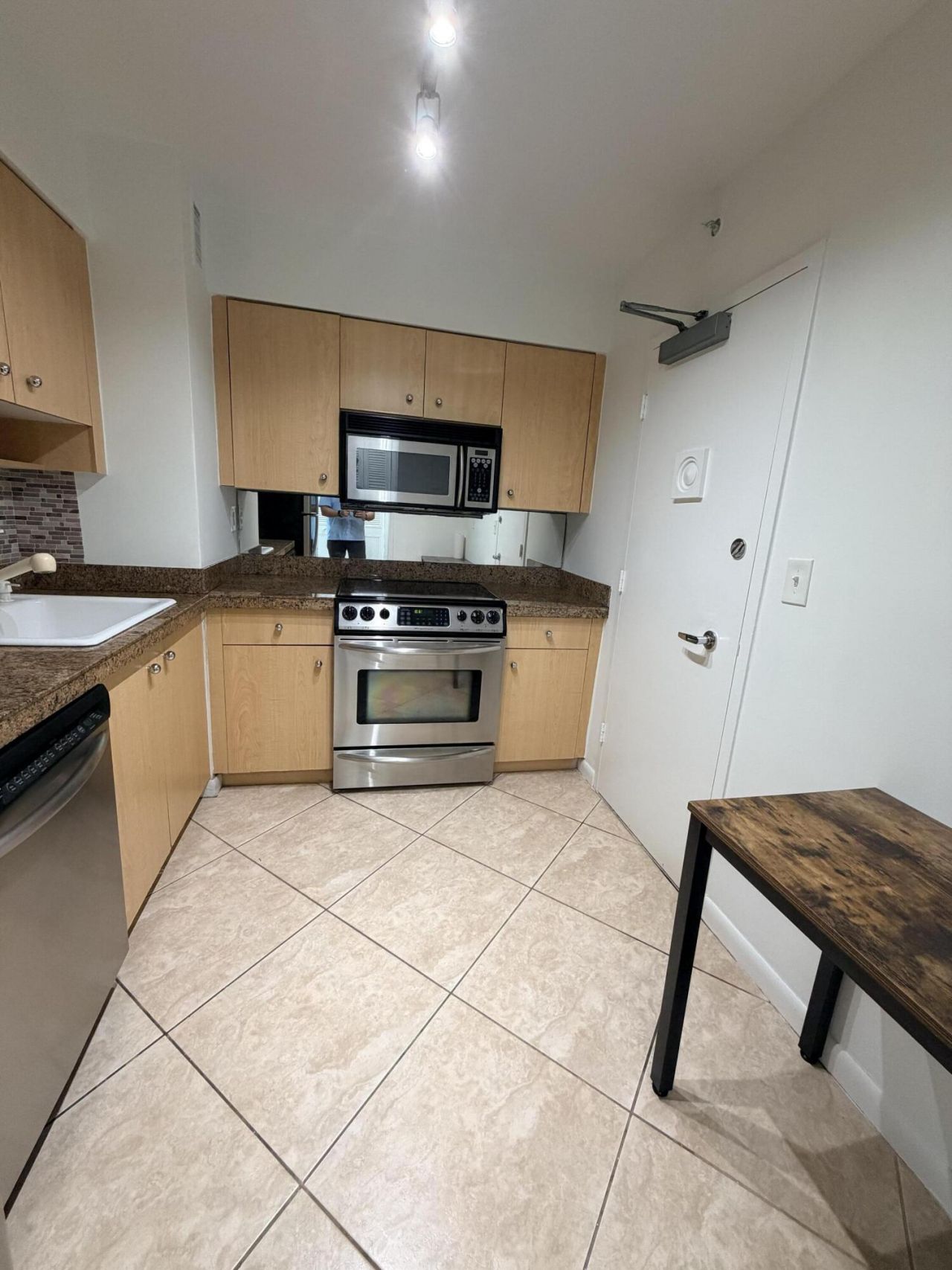 9195 Collins Avenue, Unit 913, Surfside, FL 33154 Photo