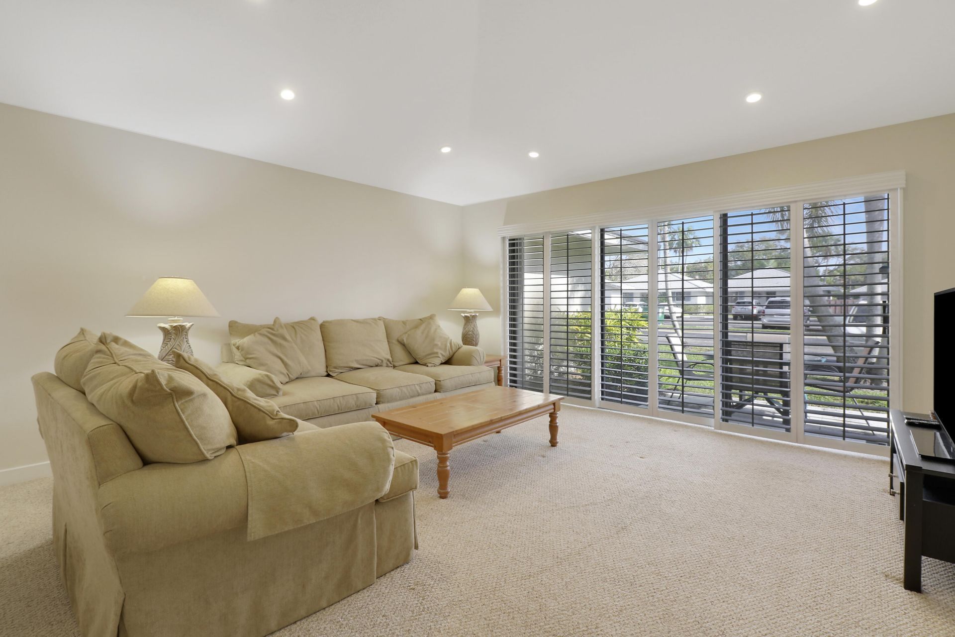 706 Club Drive, Palm Beach Gardens, FL 33418 Photo