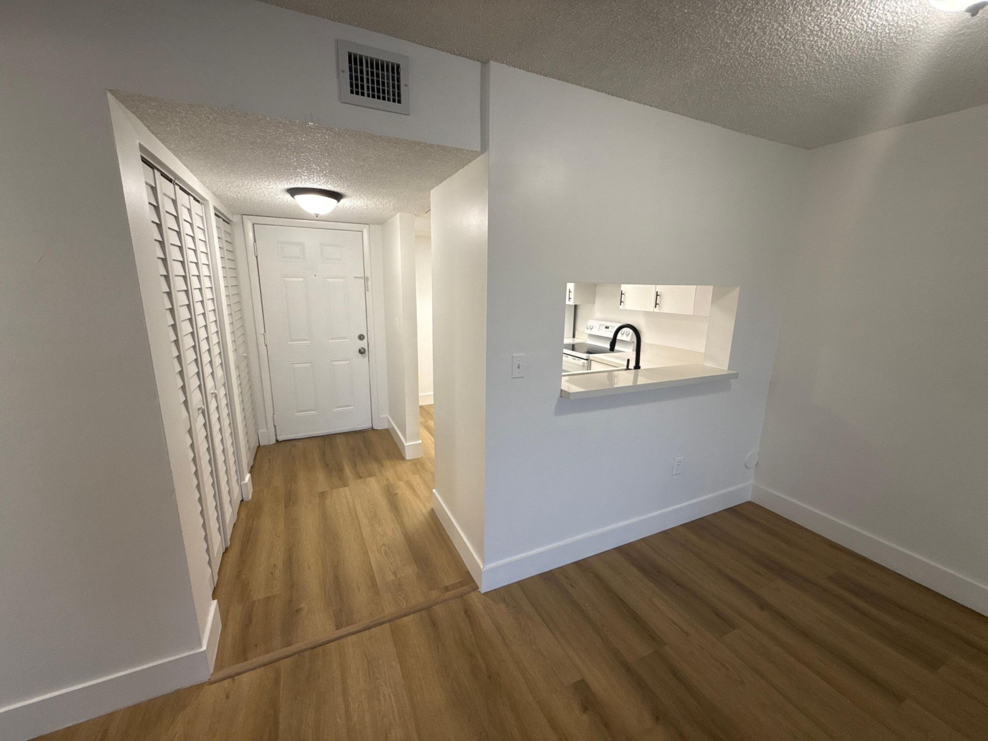 5200 NW 31st Avenue, Unit 64, Fort Lauderdale, FL 33309 Photo
