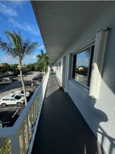 6289 Lear Drive, Unit 302, Atlantis, FL 33462 Photo