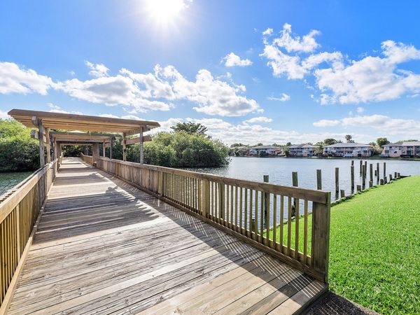 3100 NW 46th Street, Unit 102, Oakland Park, FL 33309