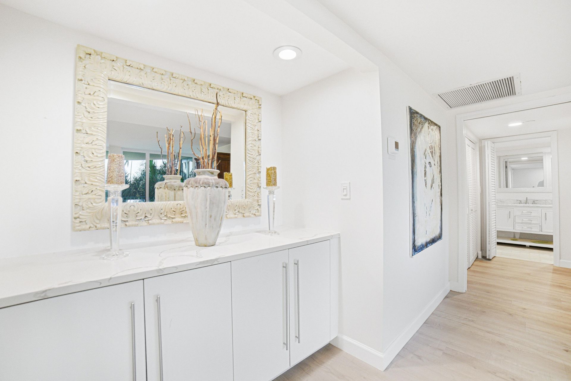 100 SE 5th Avenue, Unit 412, Boca Raton, FL 33432 Photo