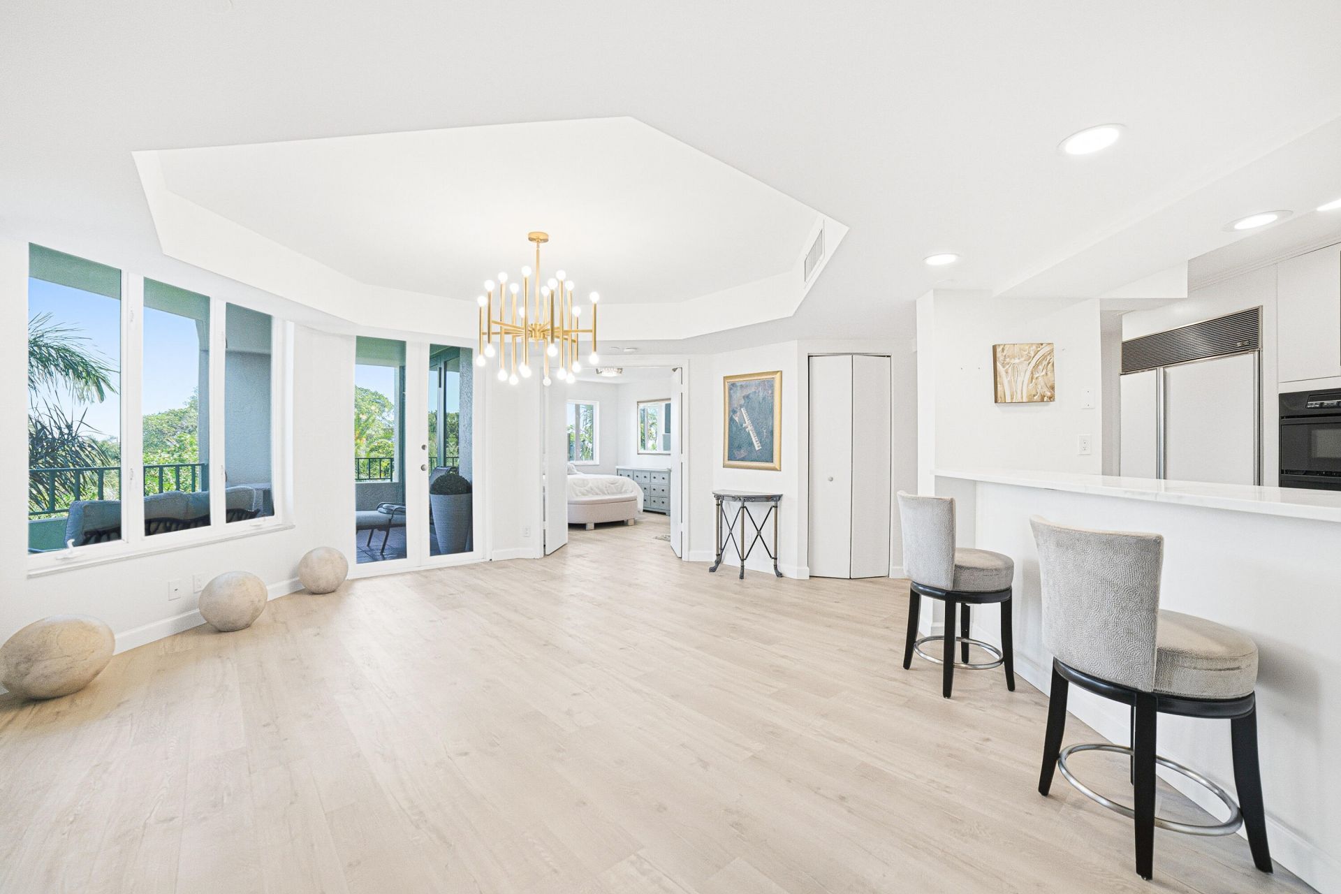 100 SE 5th Avenue, Unit 412, Boca Raton, FL 33432 Photo