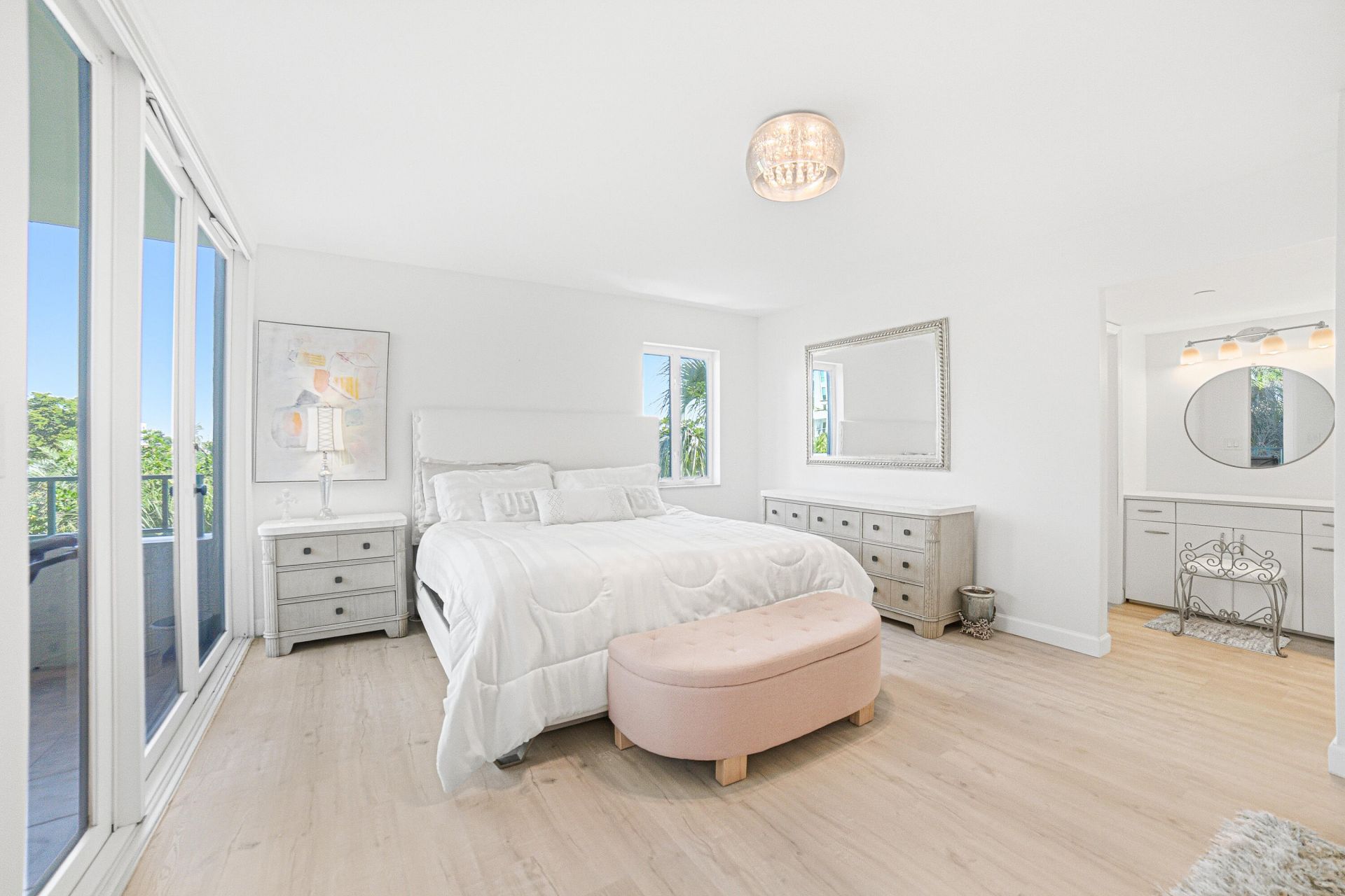 100 SE 5th Avenue, Unit 412, Boca Raton, FL 33432 Photo