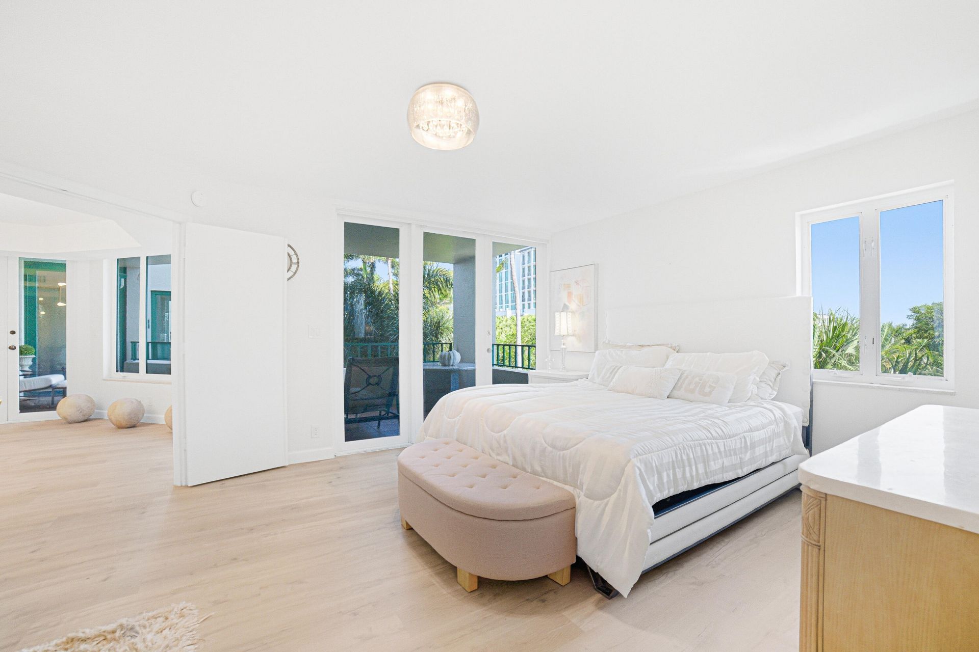 100 SE 5th Avenue, Unit 412, Boca Raton, FL 33432 Photo