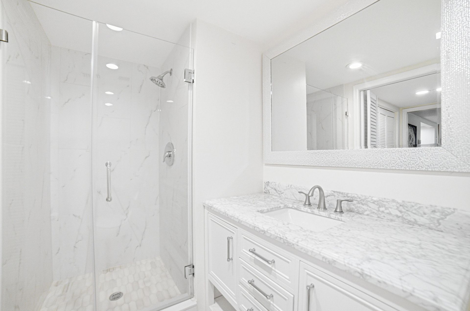 100 SE 5th Avenue, Unit 412, Boca Raton, FL 33432 Photo