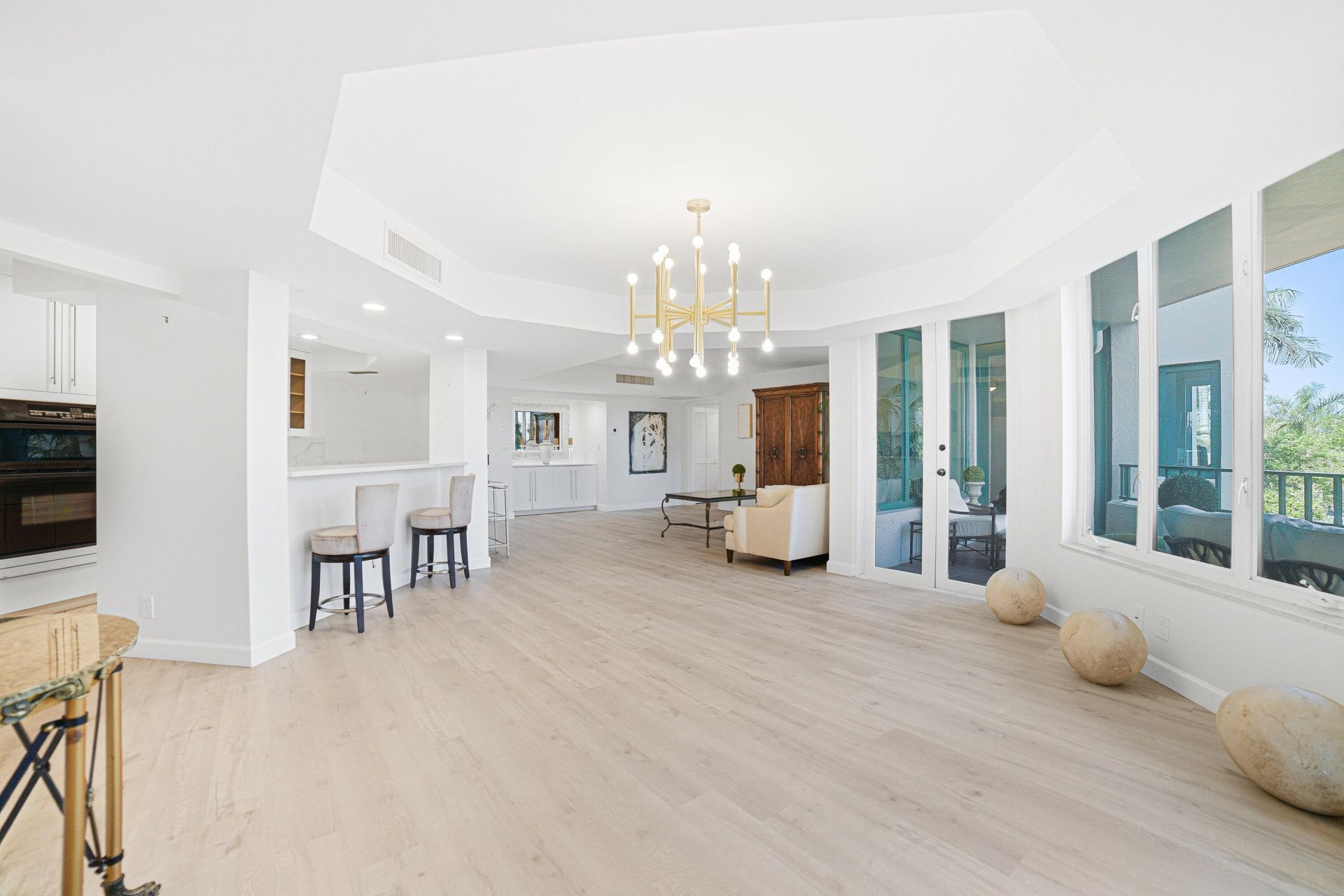 100 SE 5th Avenue, Unit 412, Boca Raton, FL 33432 Photo
