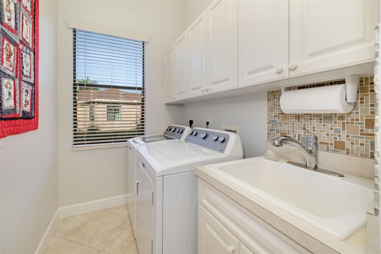11427 Savannah Lakes Drive, Parrish, FL 34219 Photo