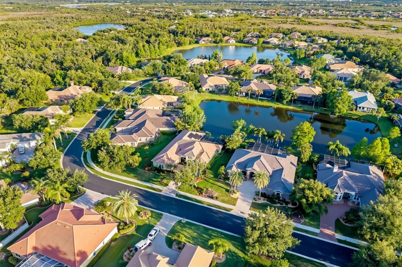 11427 Savannah Lakes Drive, Parrish, FL 34219 Photo