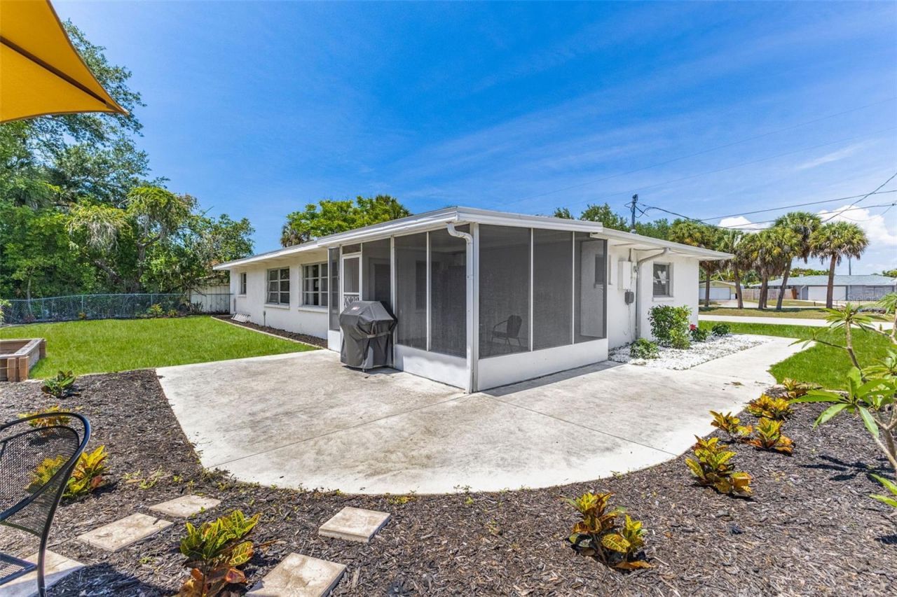 1417 Terrace Drive , Venice, FL 34285 Photo