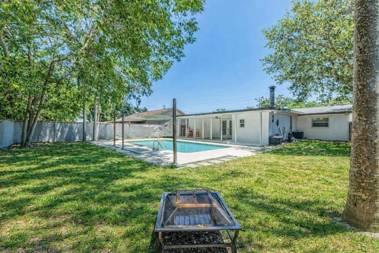 2154 N Hercules Avenue, Clearwater, FL 33763 Photo