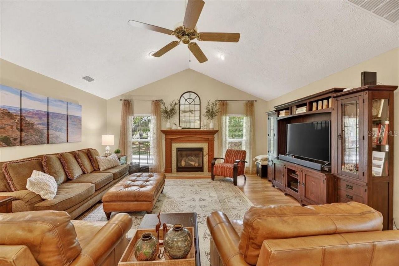11214 Leprechaun Drive, Riverview, FL 33569 Photo