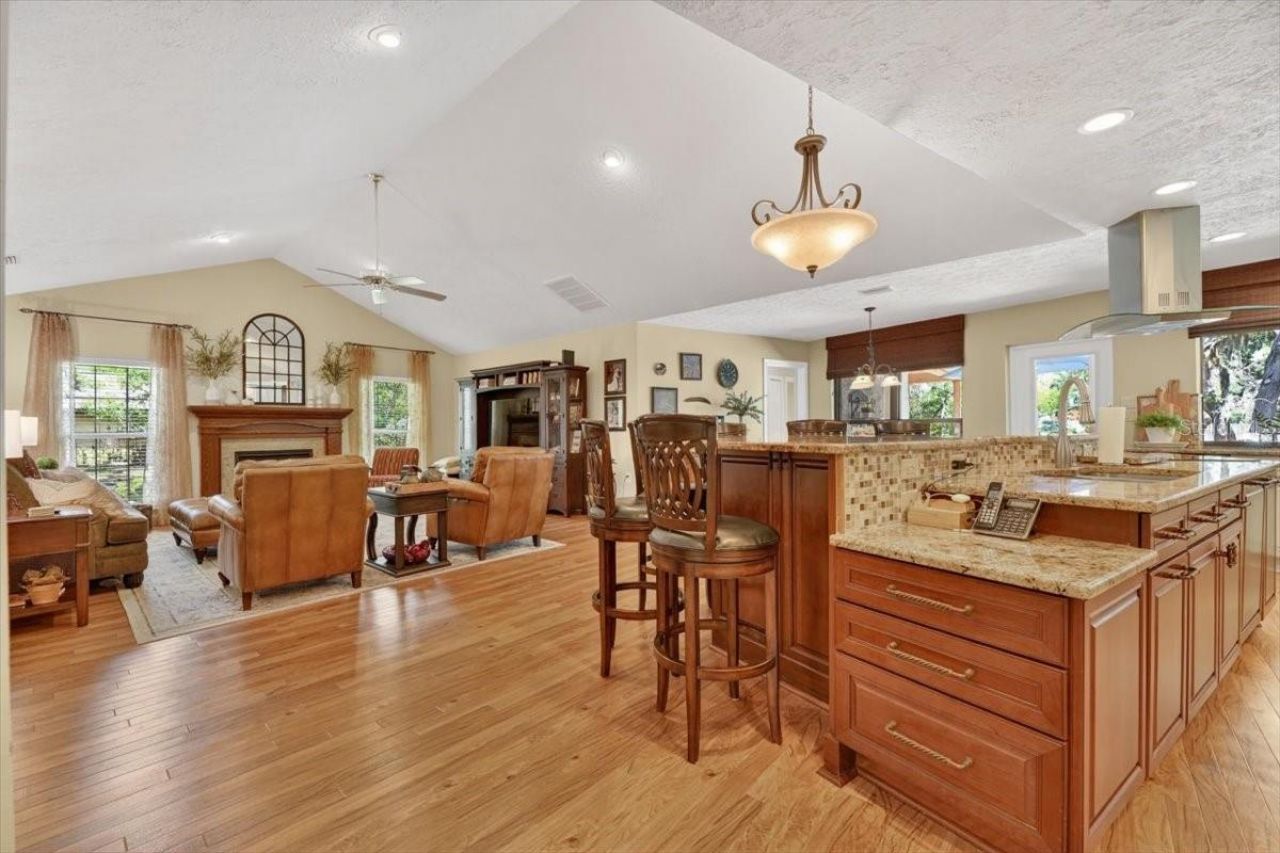 11214 Leprechaun Drive, Riverview, FL 33569 Photo