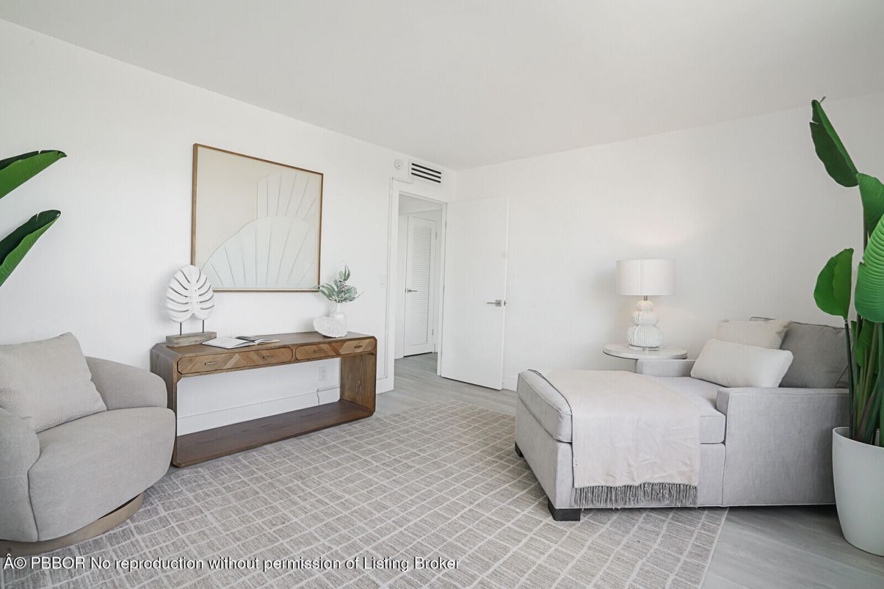 354 Chilean Avenue, Unit 4D, Palm Beach, FL 33480 Photo