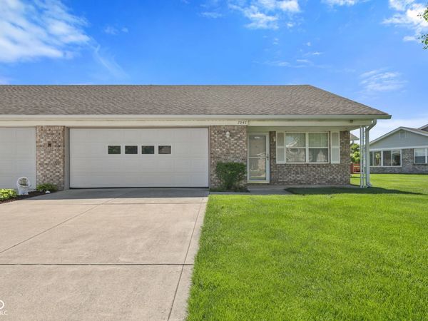 7947 Bentley Commons Drive, Indianapolis, IN 46259