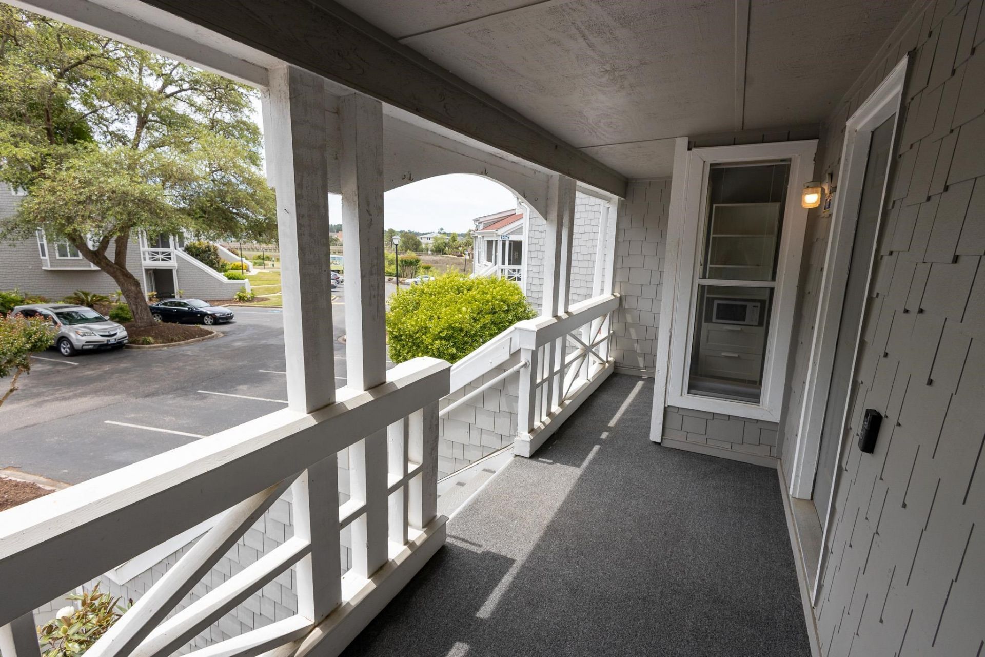 1473 Mariners Pointe Dr.  Photo 9