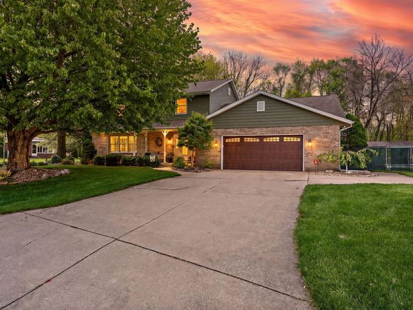 1344 W Gentry Court, La Porte, IN 46350